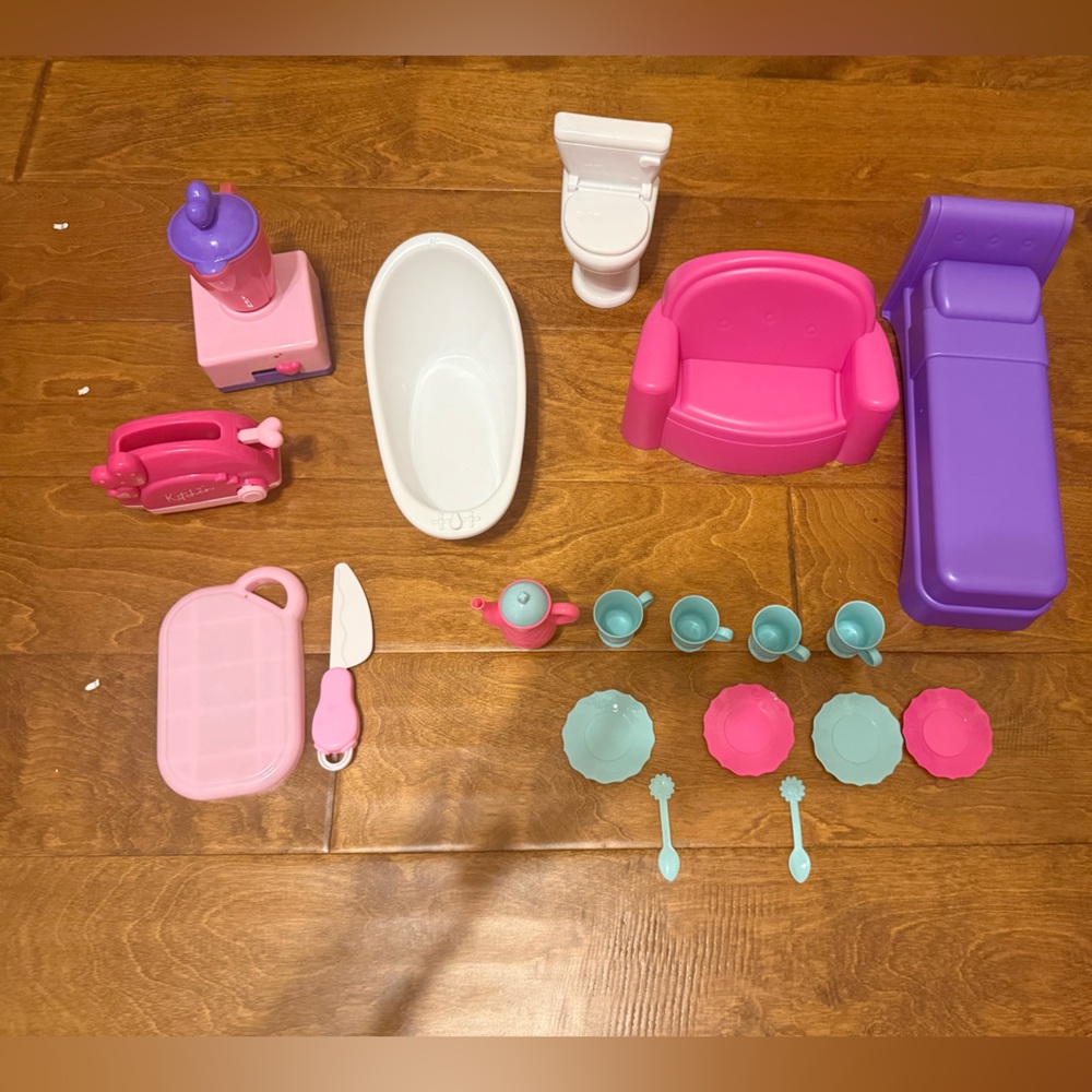 Like New 18 Colorful Dollhouse Furniture and Accessories Set